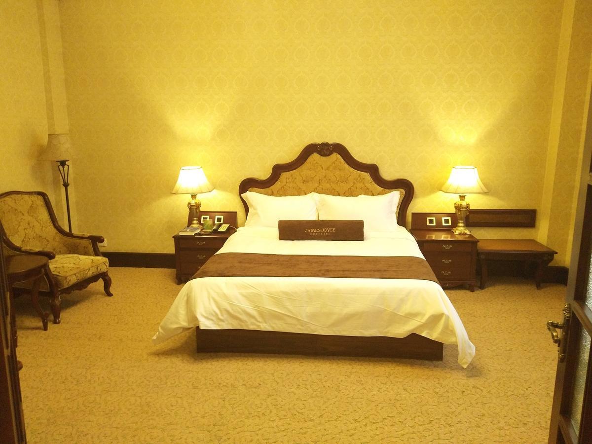 James Joyce Coffetel Tianjin First Hotel Branch Extérieur photo