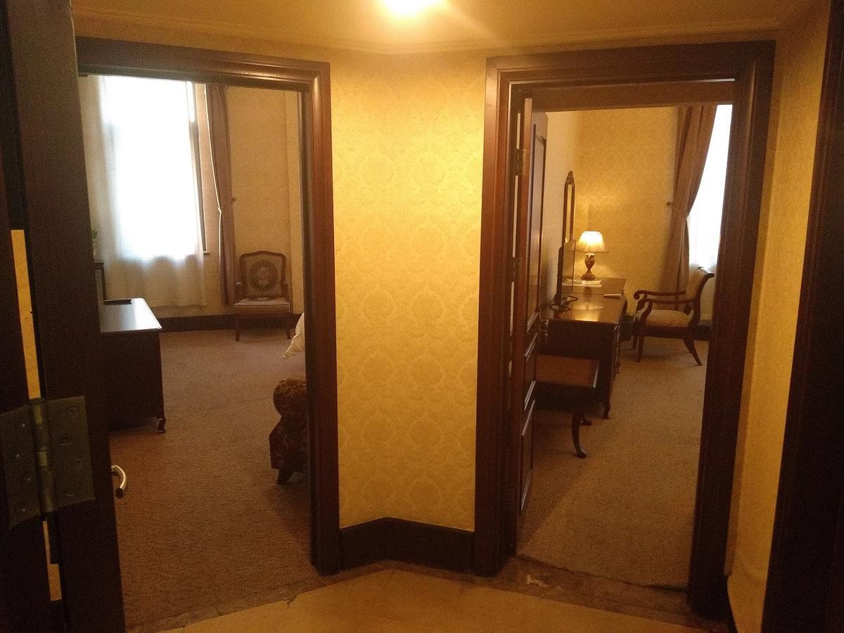 James Joyce Coffetel Tianjin First Hotel Branch Extérieur photo